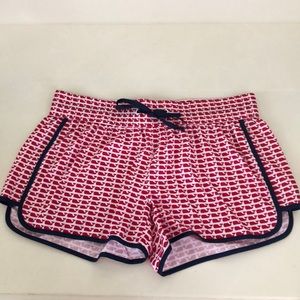 Vineyard Vines shorts. Preppy Red white&blue❤️💙